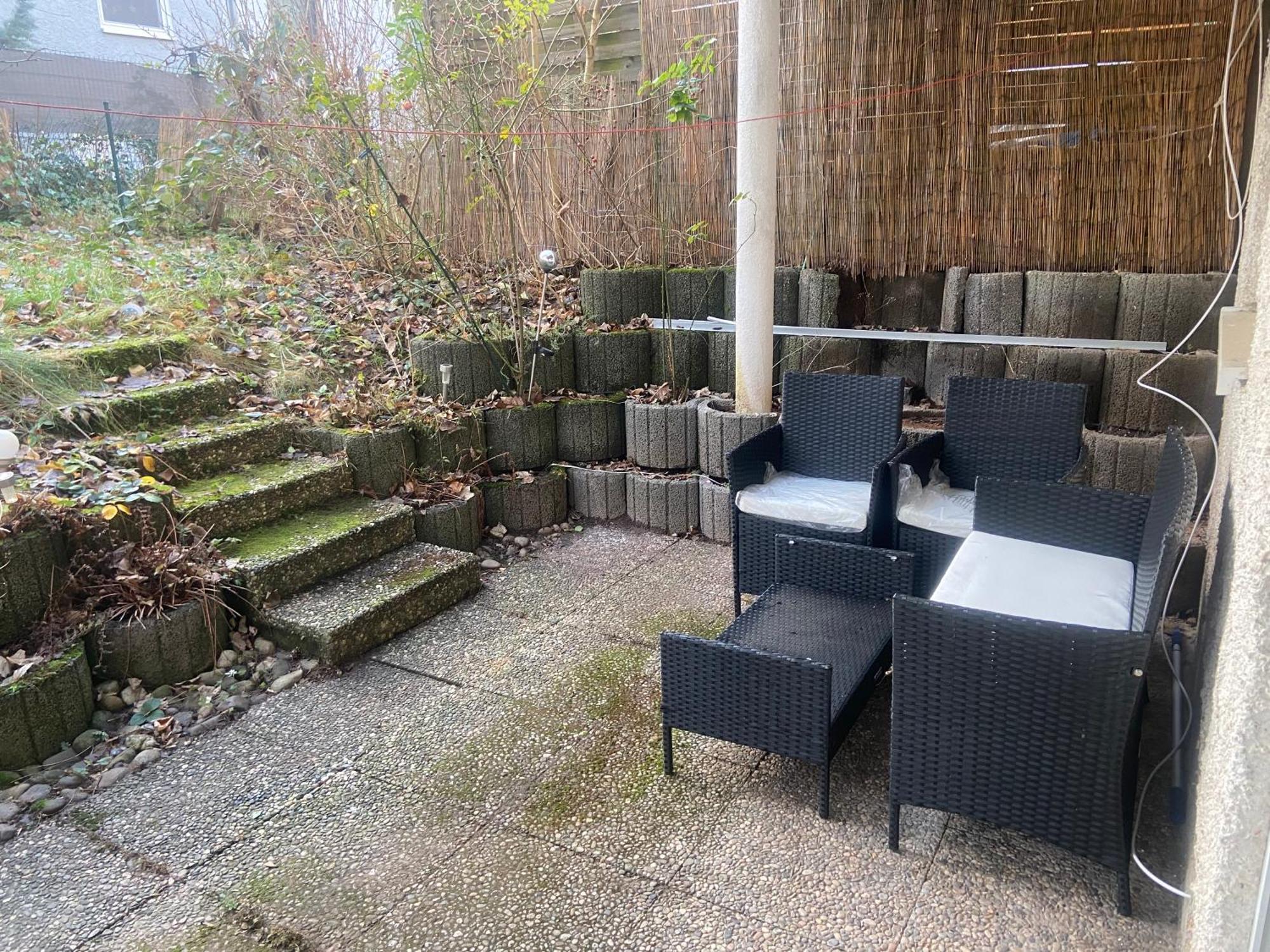 In Saarbruecken Stadtnahe Gemuetliche Wohnung Am Deutsch-Franzoesischen Garten Luaran gambar