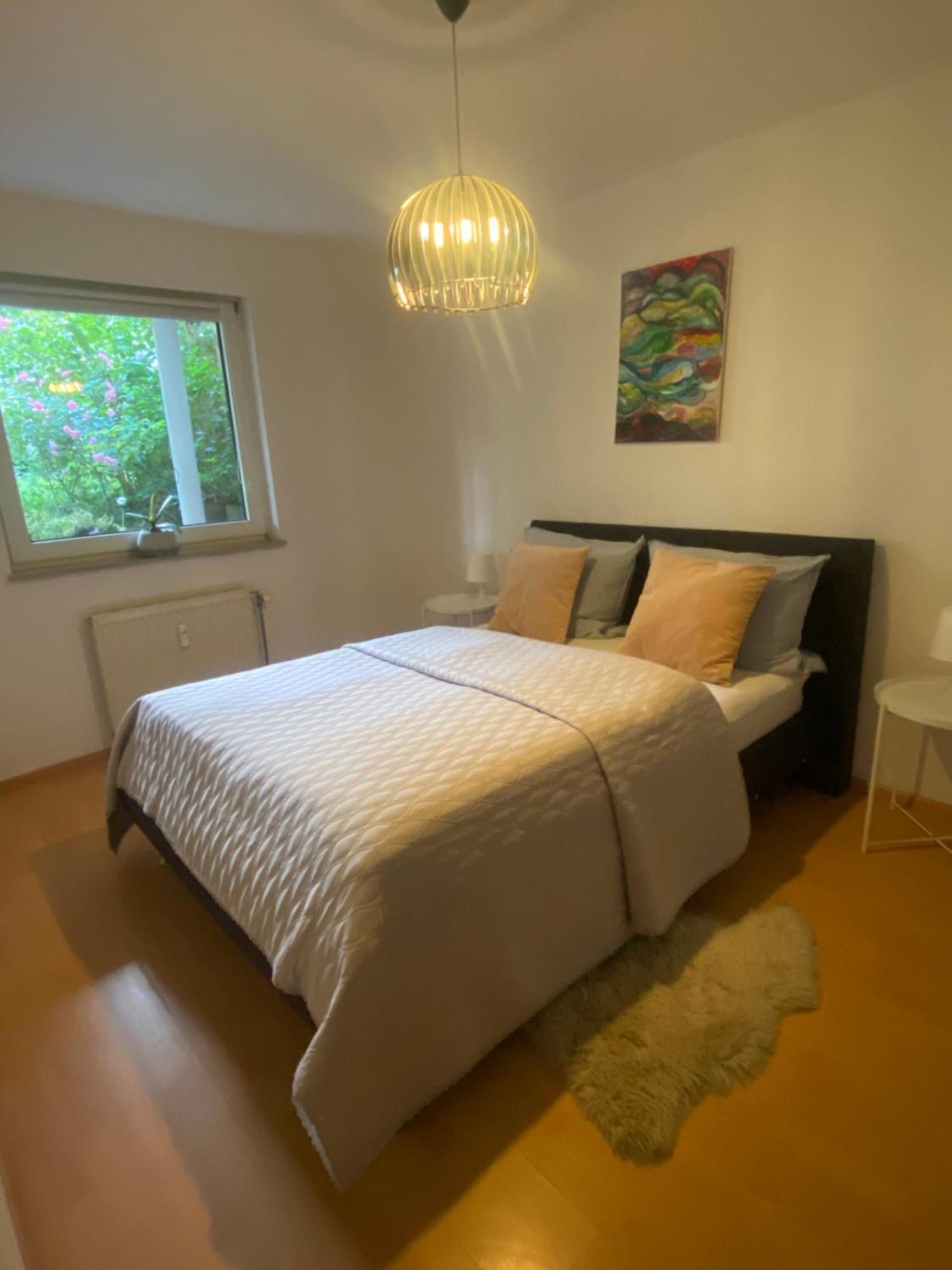 In Saarbruecken Stadtnahe Gemuetliche Wohnung Am Deutsch-Franzoesischen Garten Luaran gambar